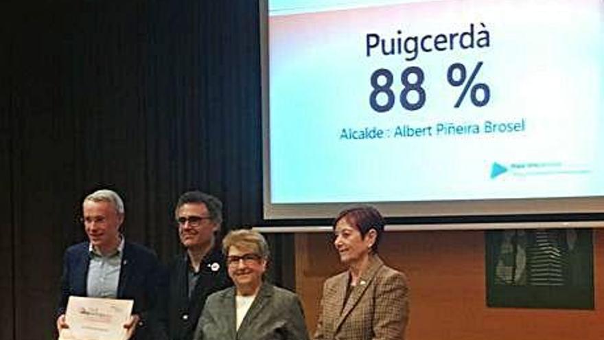 L&#039;alcalde de Puigcerdà, Albert Piñeira, en l&#039;entrega del guardó