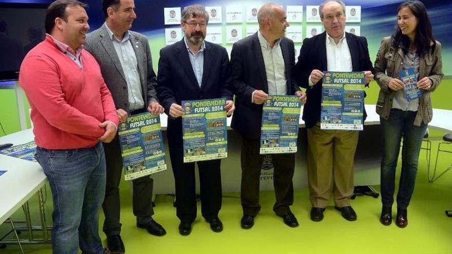 Un momento de la presentación de la fase final de fútbol sala de 3ª División y 1ª juvenil.