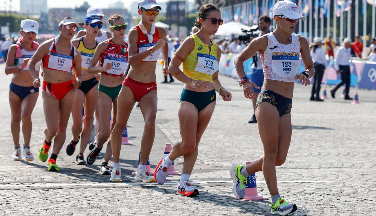 María Pérez, liderando el grupo perseguidor