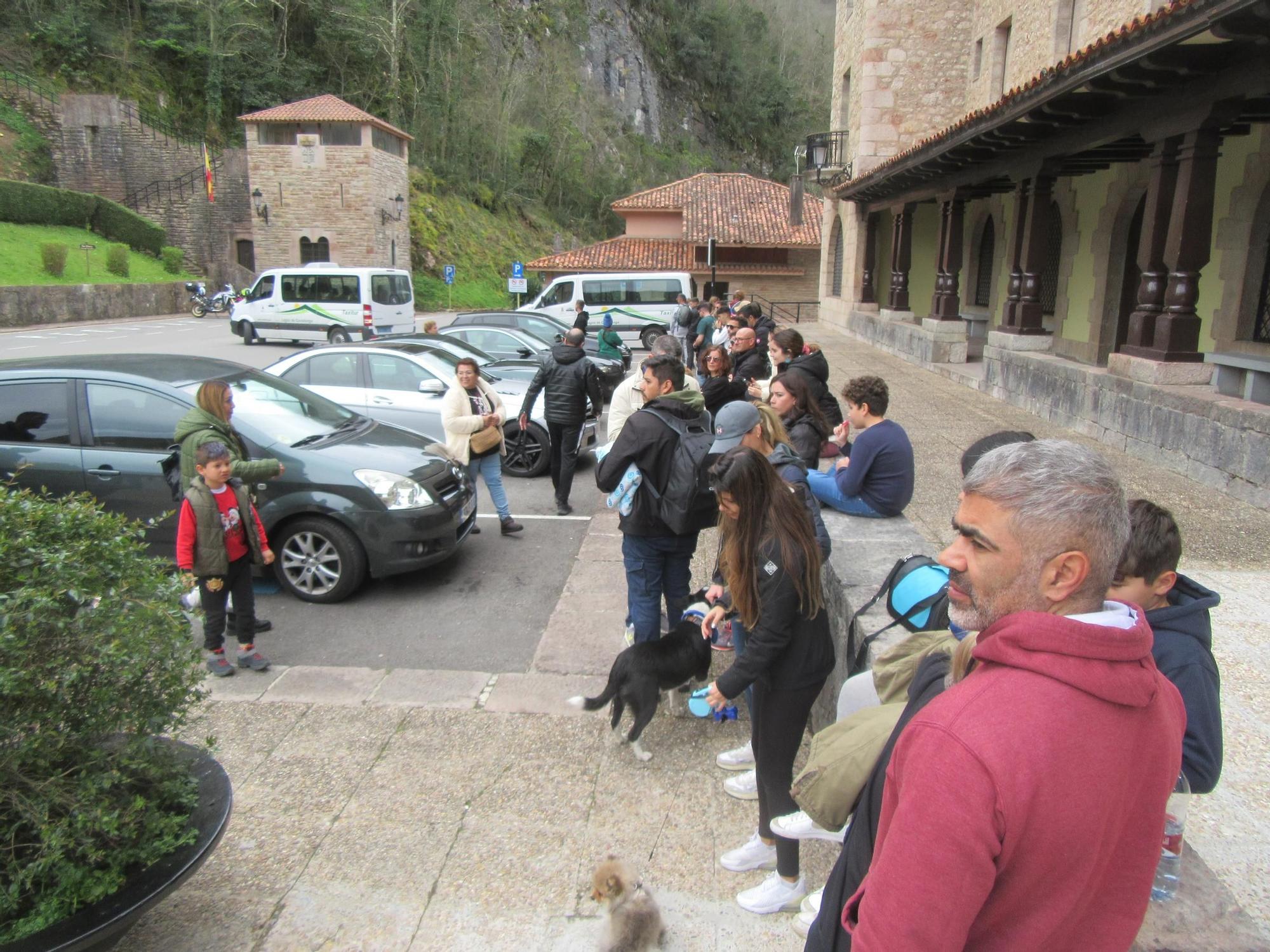 Enorme afluencia de turistas a los Picos de Europa