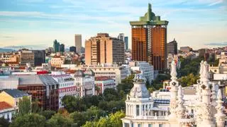 Entramos en el templo mundial de las patatas bravas: “Es, de los bares de este barrio, el más clásico entre clásicos”