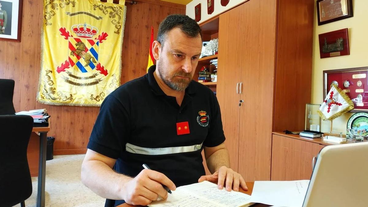 José Miguel García Menduiña, cuando era teniente coronel jefe del II Batallón de la UME en Morón (Sevilla)