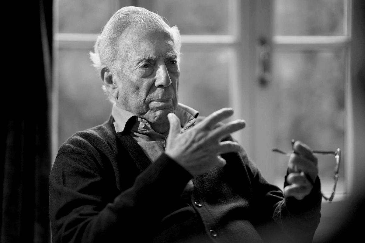 Mario Vargas Llosa durante una entrevista en Madrid en el año 2022.