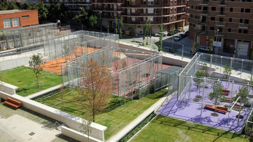 Veïns de la plaça Catalunya consideren insuficient la reforma del parc Vila Closes