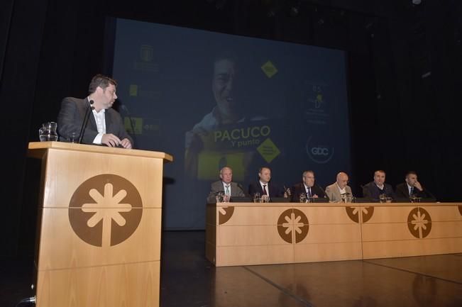 Presentación del libro sobre el entrenador de ...