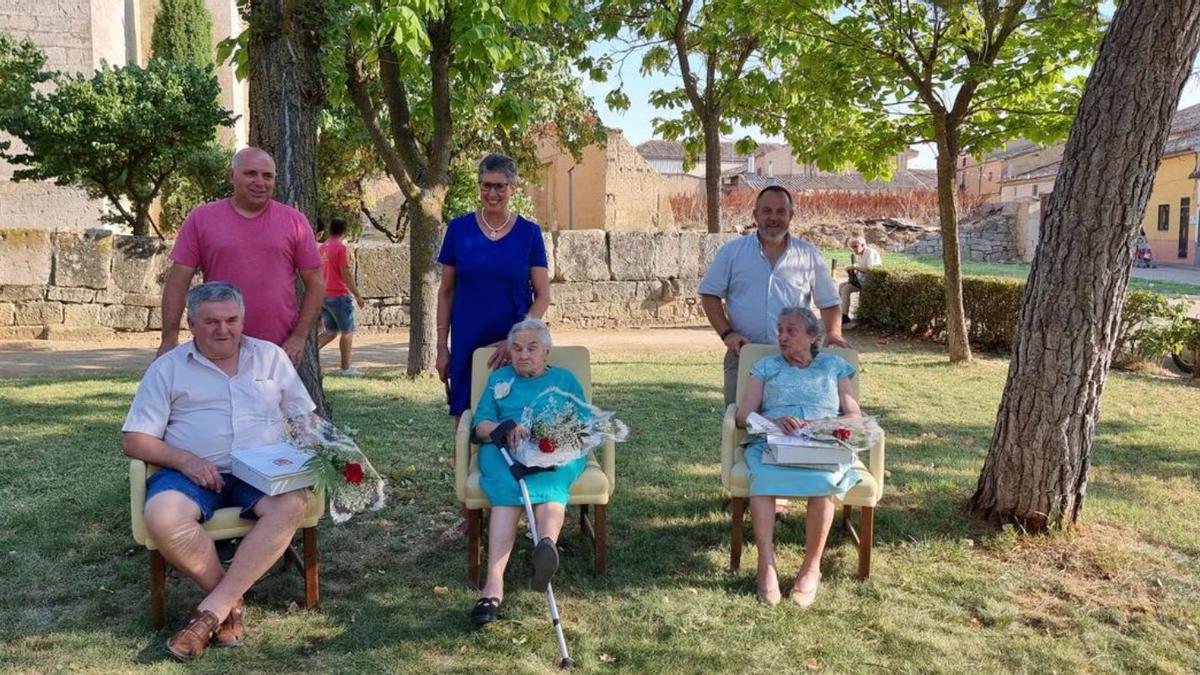 Villavendimio rinde homenaje a sus mayores