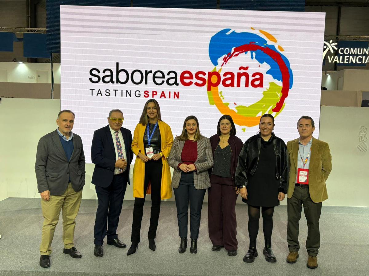 La concejal de Turismo de Castelló, Arantxa Miralles, ha liderado la reunión en Fitur.