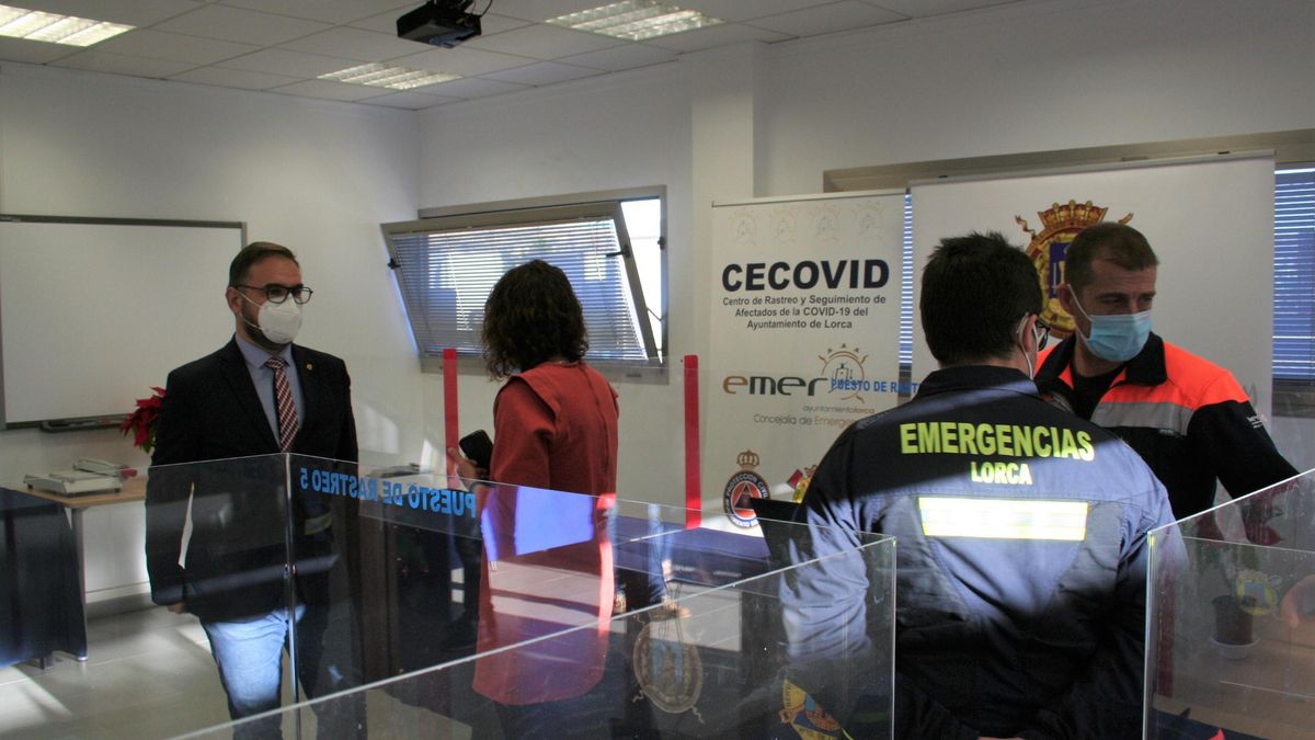 Diego José Mateos e Isabel Casalduero, en el Cecovid.