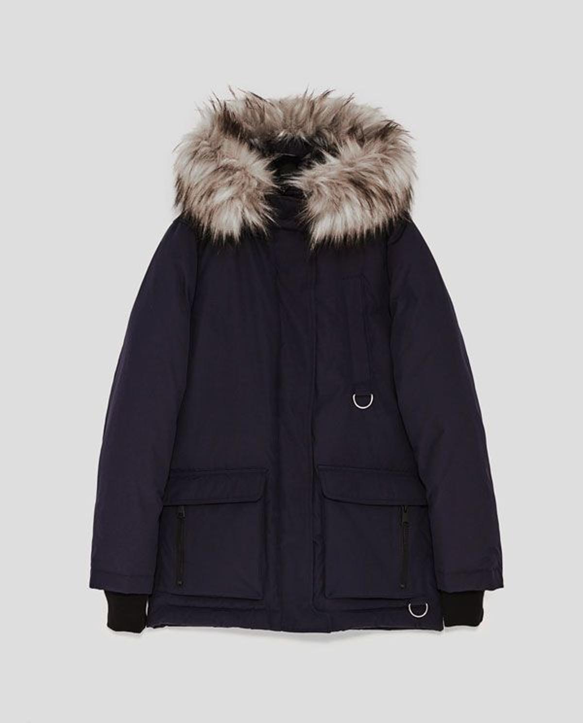 Rebajas 2018: Parka plumas azul marino, Zara