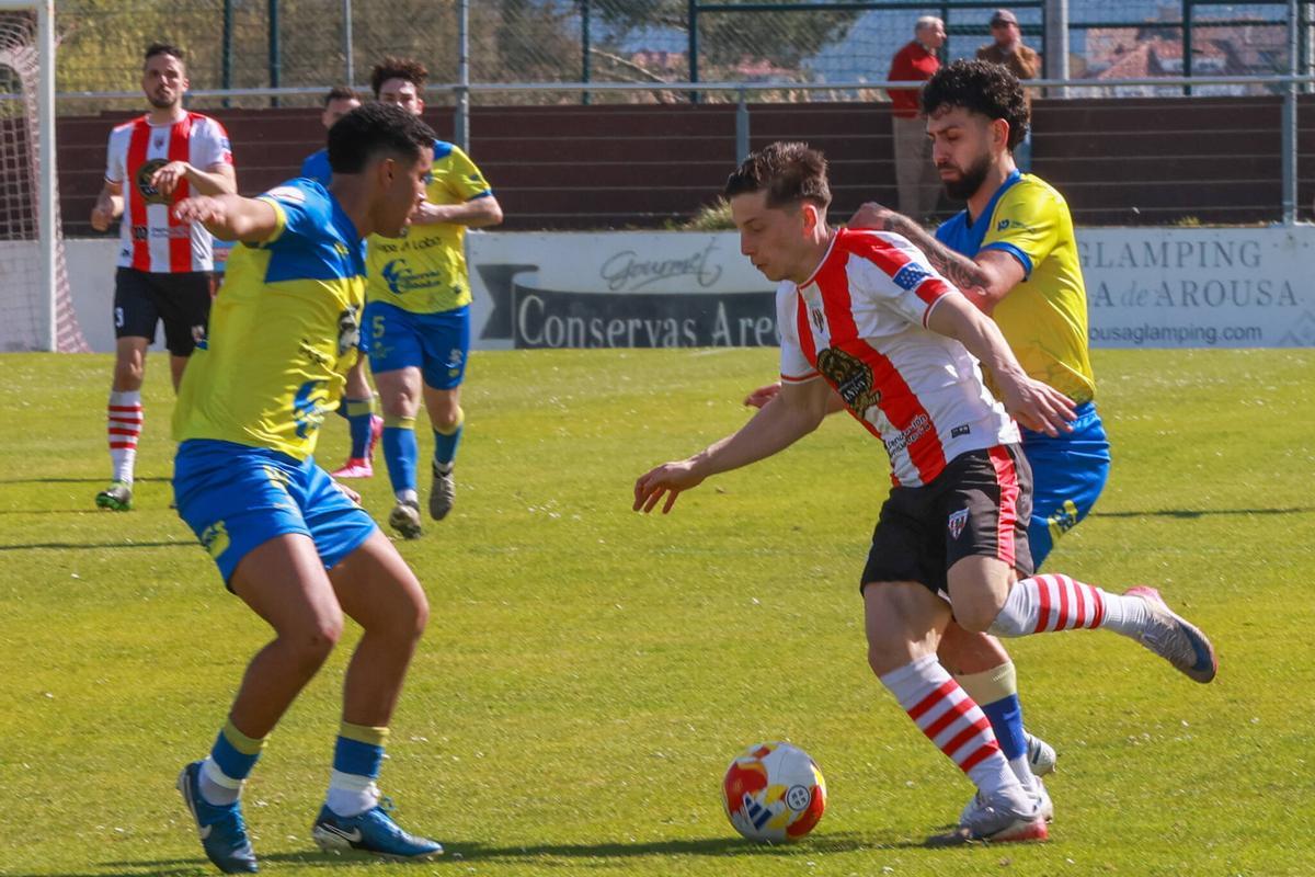El Céltiga se lleva el derbi con el Cambados (2-0)