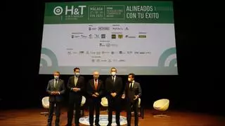 Los hosteleros afrontan 2022 como el año de la "recuperación" pero avisan del endeudamiento del sector