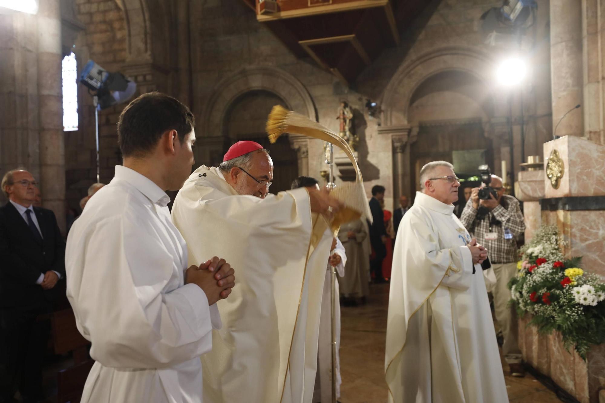 EN IMÁGENES: Celebración religiosa del Día de Asturias en Covadonga