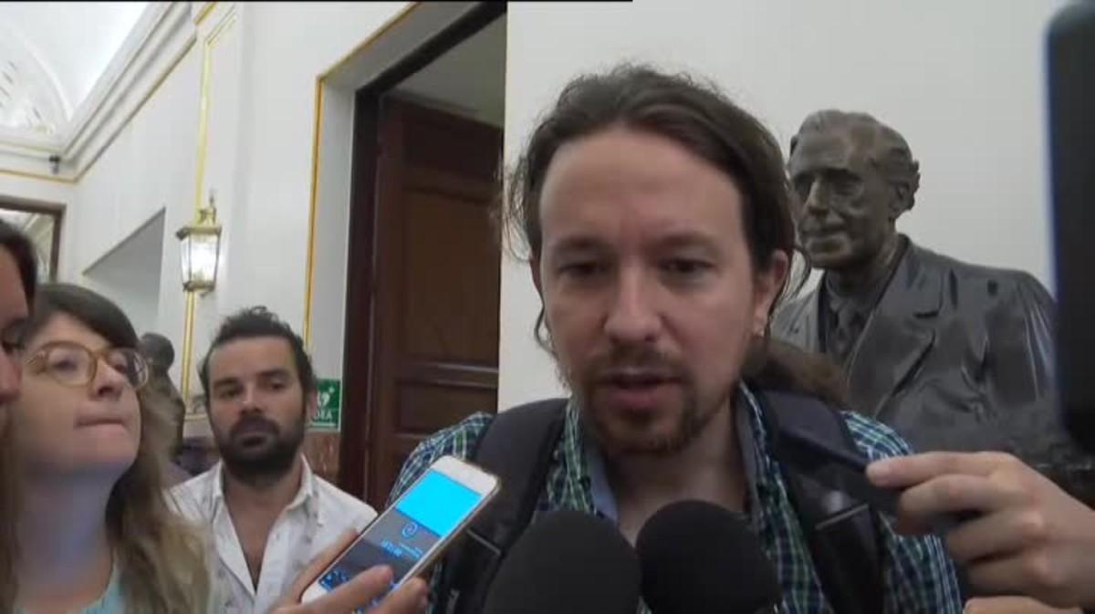 El líder de Podemos considera que la obra firmada junto a Carlos Ocaña no responde a los estándares académicos.