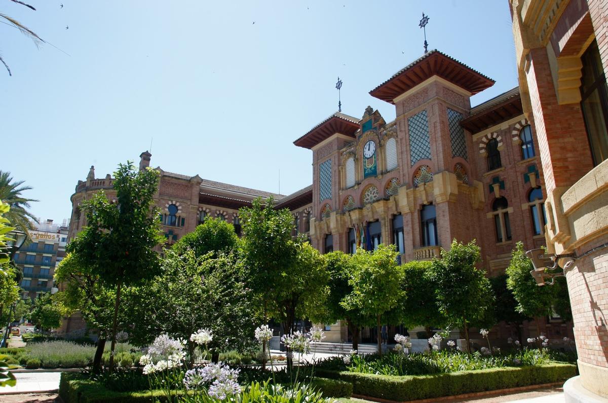 Fachada del rectorado de la UCO.
