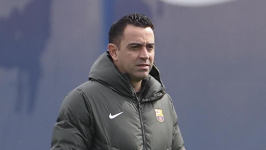 Xavi se pone la bufanda de la UD: &quot;Tienen talento y la labor de &#039;Pimi&#039; es muy buena; no es un día para reservar jugadores&quot;