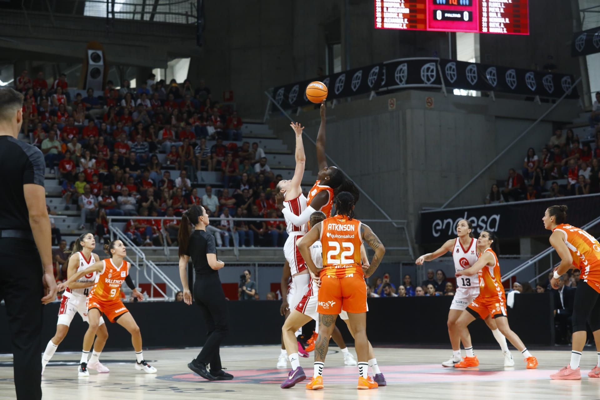 El Casademont Zaragoza - Valencia Basket, en imágenes