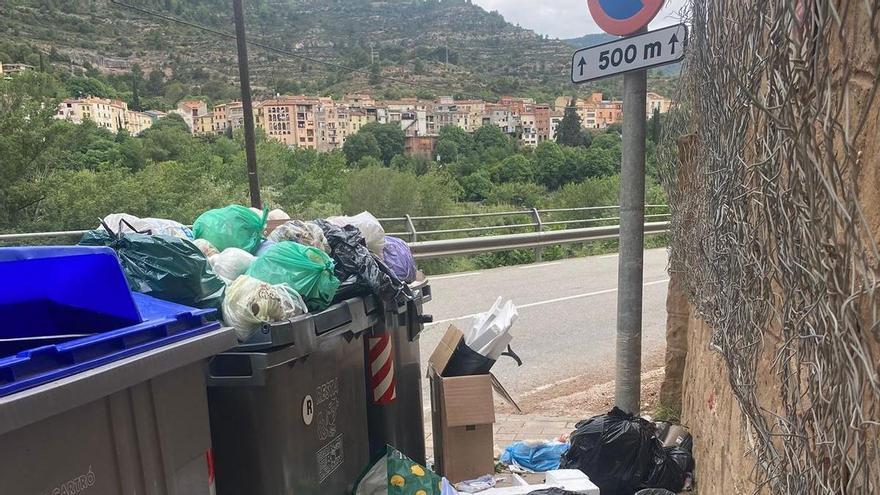 Monistrol de Montserrat reobrirà durant l'estiu contenidors intel·ligents tancats