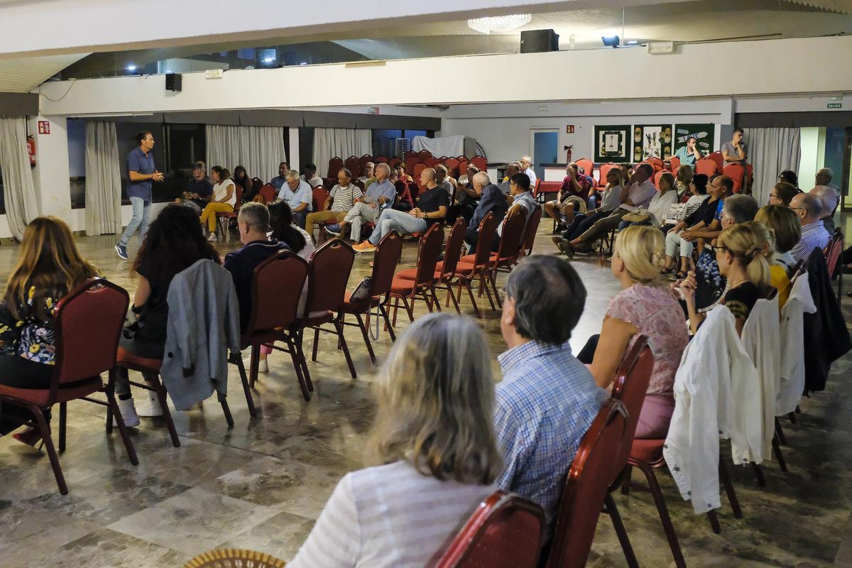 Reunión de socios del CN Metropole con el administador concursal