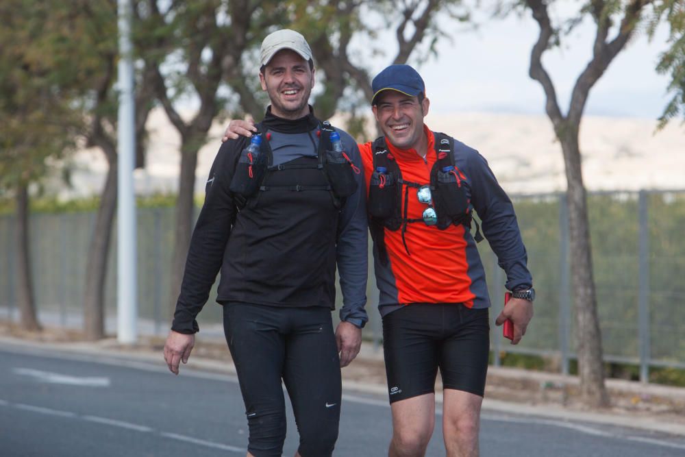 José Antonio Rejano, de Benidorm, fue el primero en completar los 104 kilómetros por el término de Elche