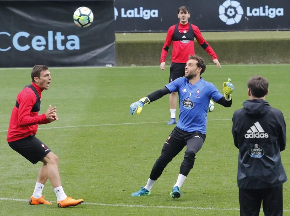 Último entrenamiento del Celta antes de vsitar el Bernabéu // Alba Villar