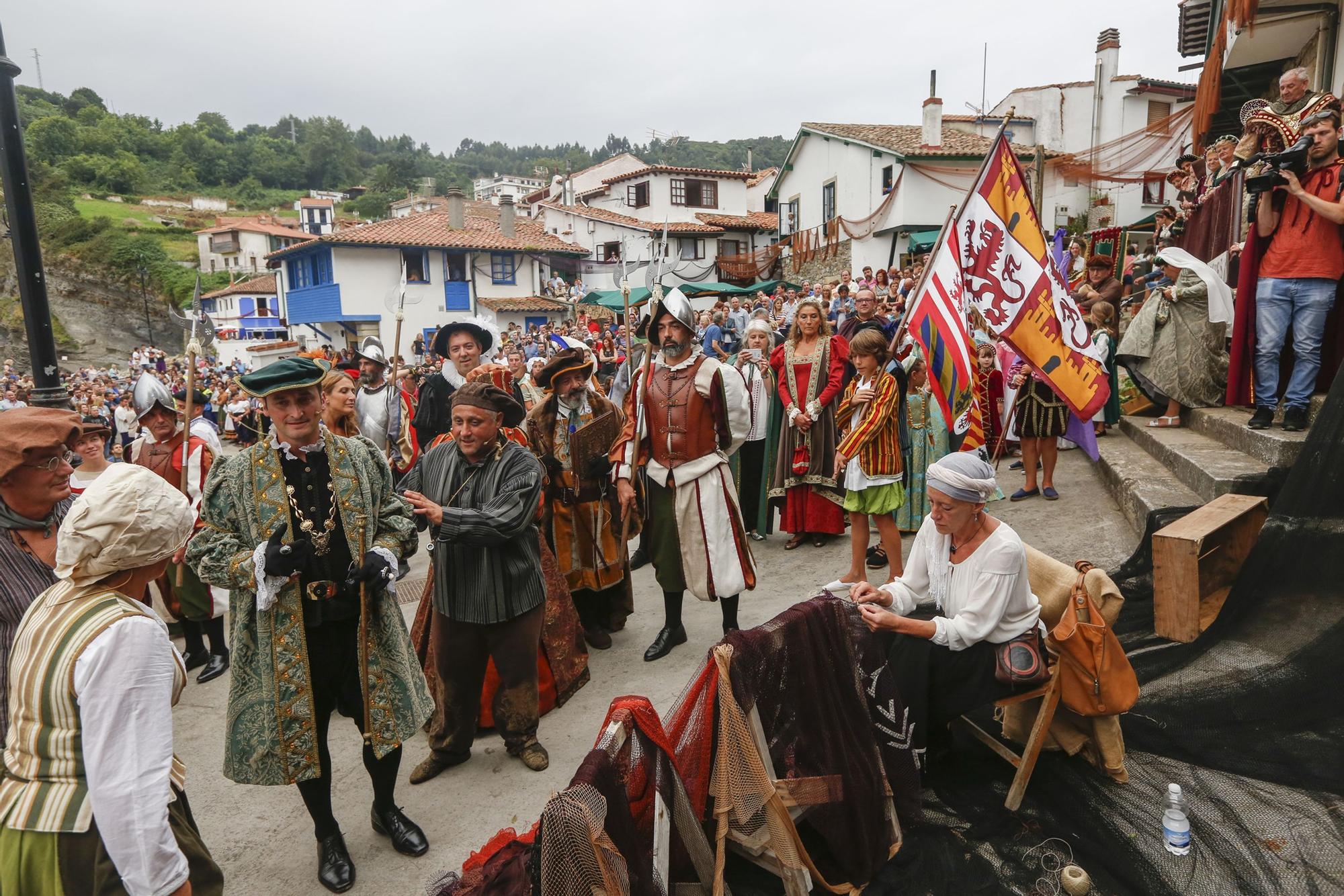 El desembarco de Carlos V en Tazones, así es la gran recreación histórica de Villaviciosa