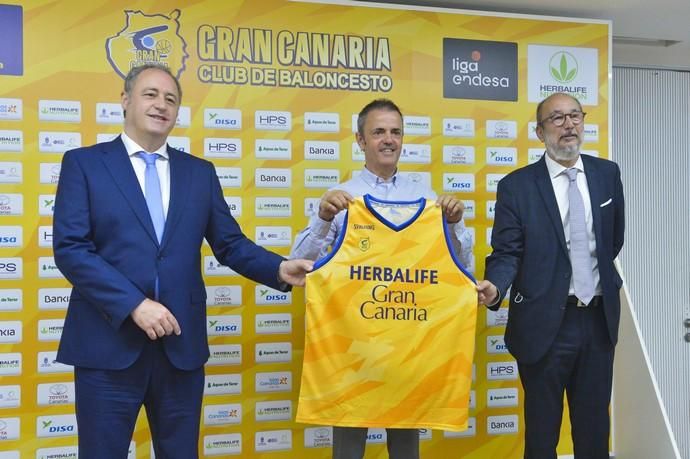 09-07-2020 LAS PALMAS DE GRAN CANARIA. Presentación oficial de Willy Villar y Porfi Fisac, nuevos director deportivo y entrenador del Herbalife Gran Canaria. Fotógrafo: ANDRES CRUZ  | 09/07/2020 | Fotógrafo: Andrés Cruz