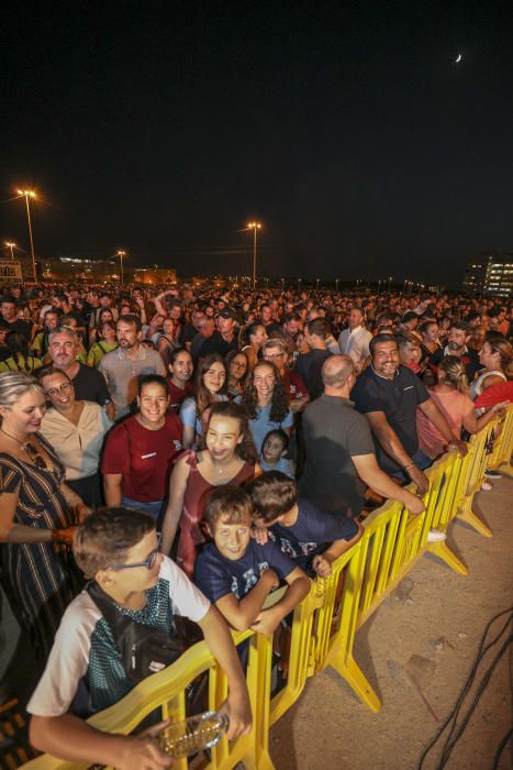 Mascletà nocturna de las fiestas de Elche