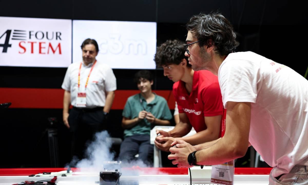 Algunos de los estudiantes participantes.