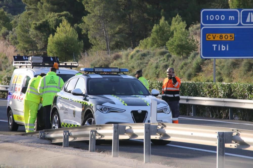 Un conductor en dirección contraria causa un accidente con dos muertos en la A-7 en Tibi