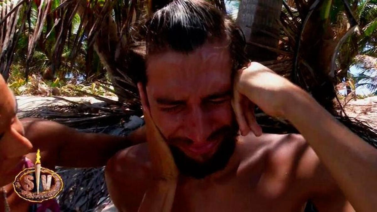 Gianmarco Onestini sufre un ataque de nervios en 'Supervivientes'