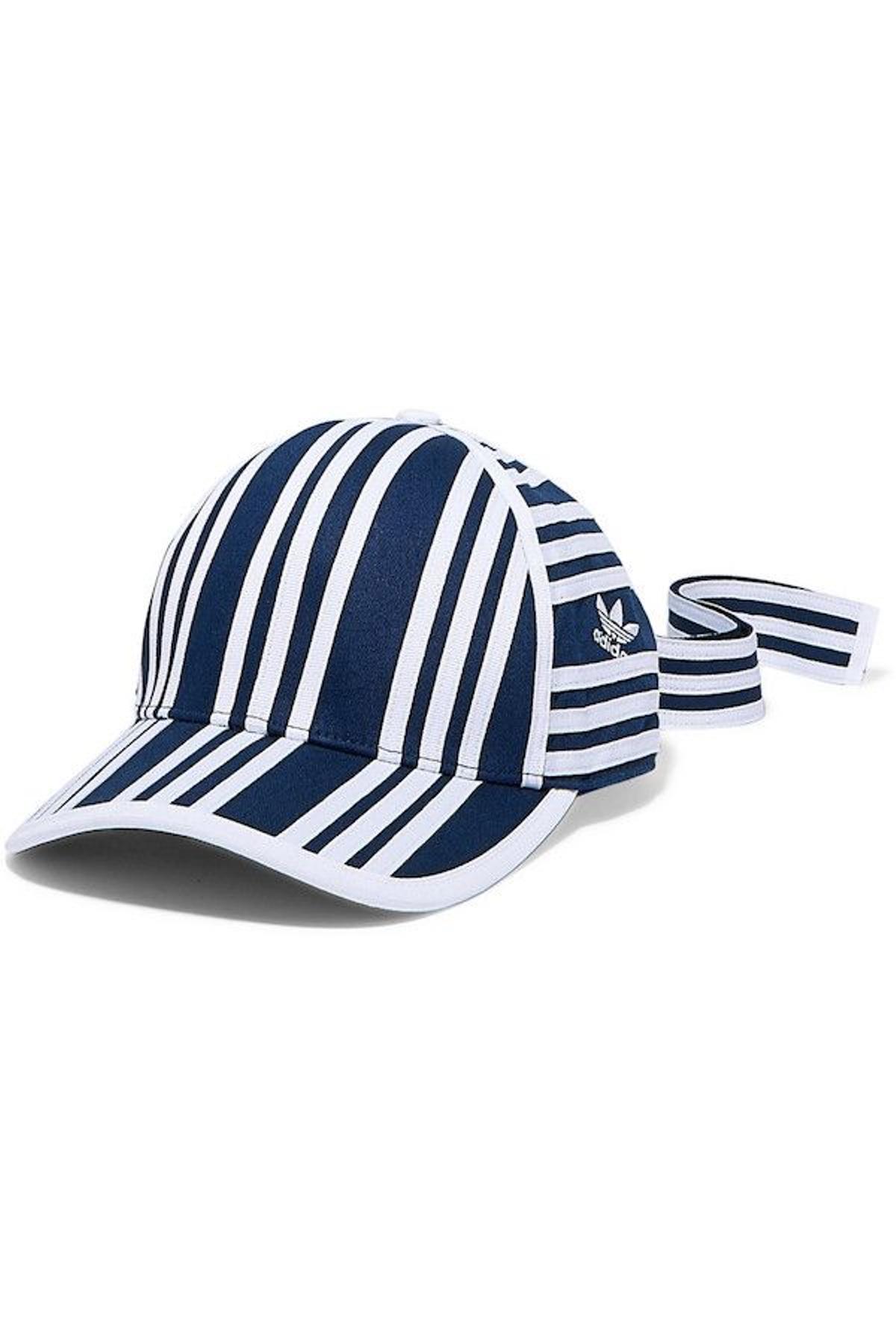 La gorra deportiva