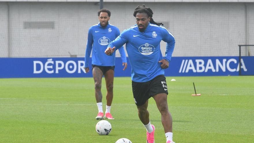Adama Traoré, «el superatleta futbolista» que llega al Deportivo