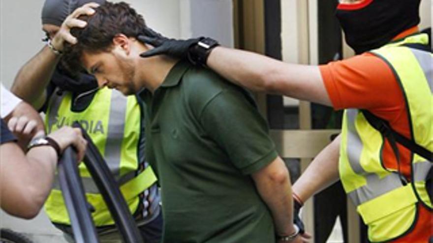 La Guardia Civil halla un zulo con armas de los GRAPO en Barcelona