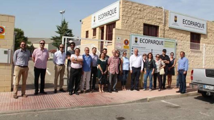 Visita de autoridades al ecoparque