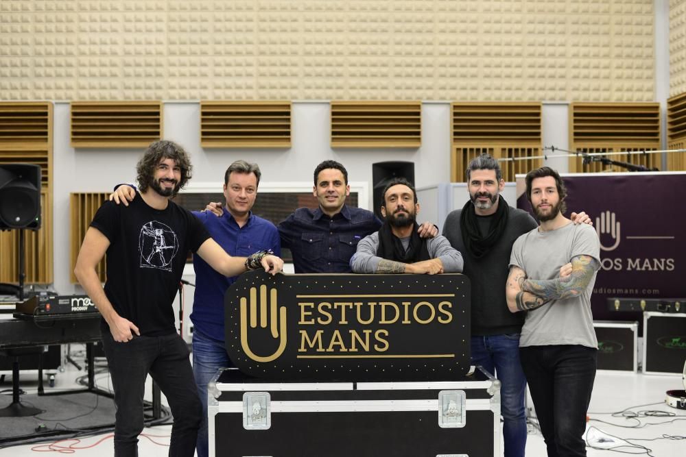 Depedro e Izal en los Estudios Mans de A Coruña