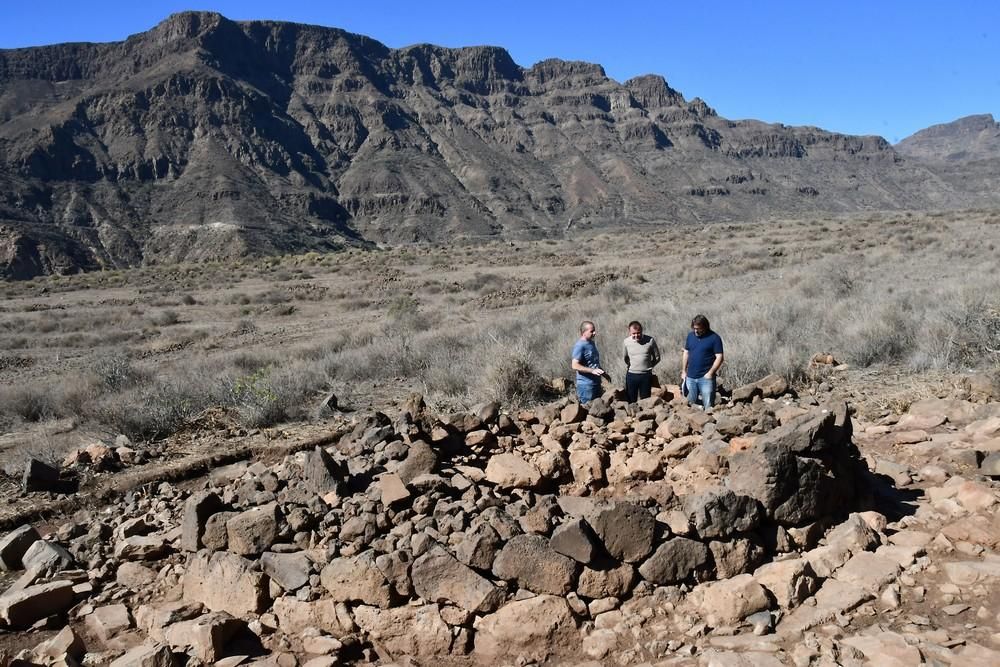 Hallan en La Fortaleza estructuras funerarias desconocidas en Canarias