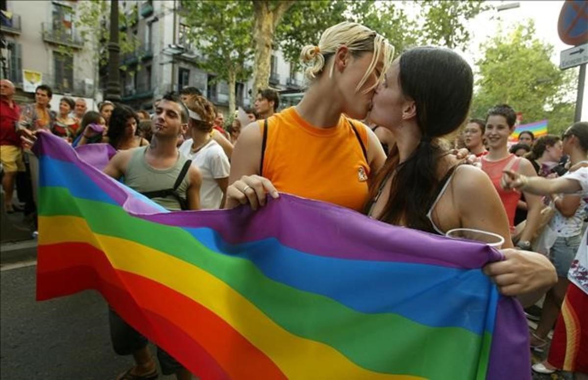 zentauroepp3145091 barcelona 2 07 2005 sociedad manifestacion de gays y lesbian180621151248