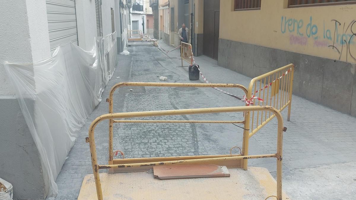 Una vía de Sagunt recientemente reurbanizada.