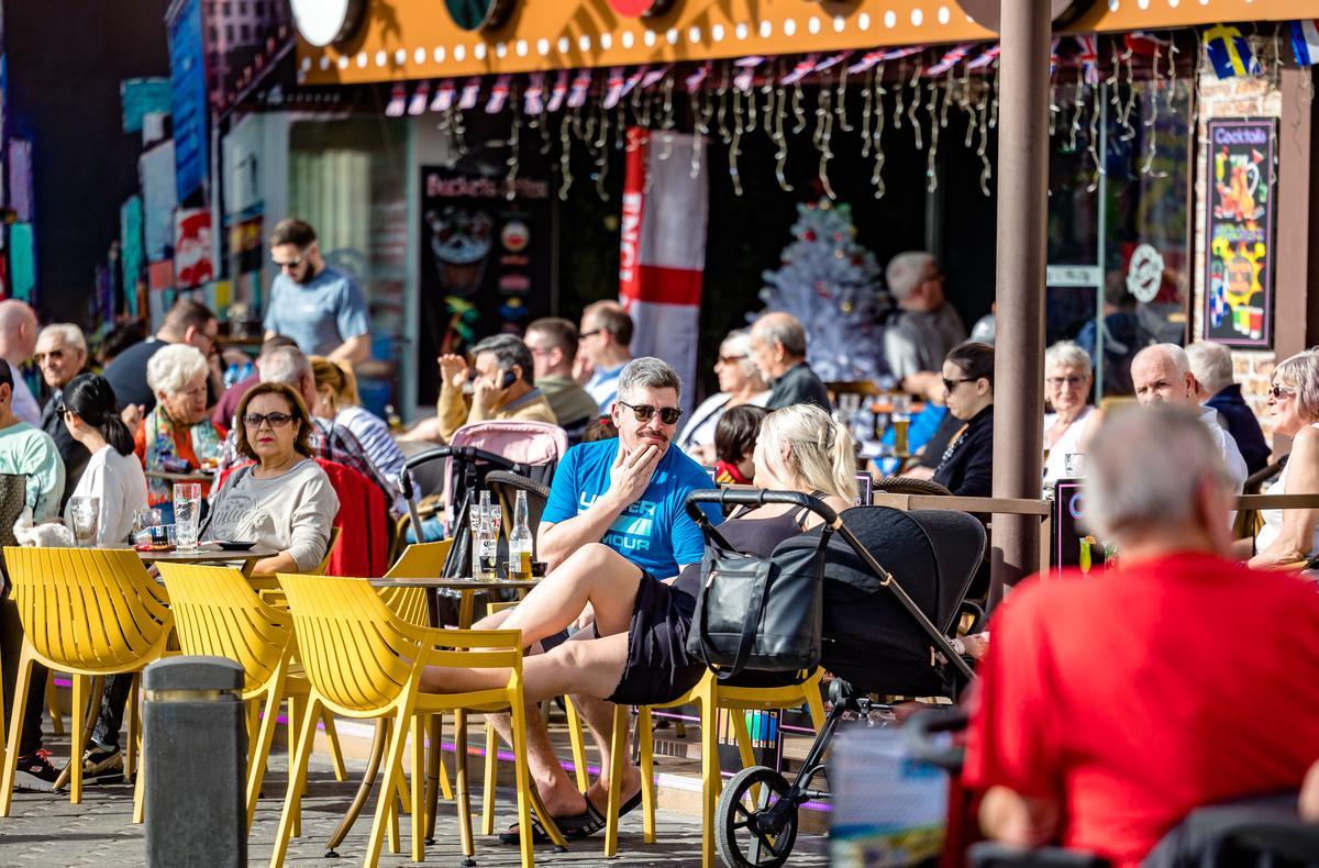 La hostelería tiene previsto llenar como lo hizo el pasado puente de diciembre en Benidorm.