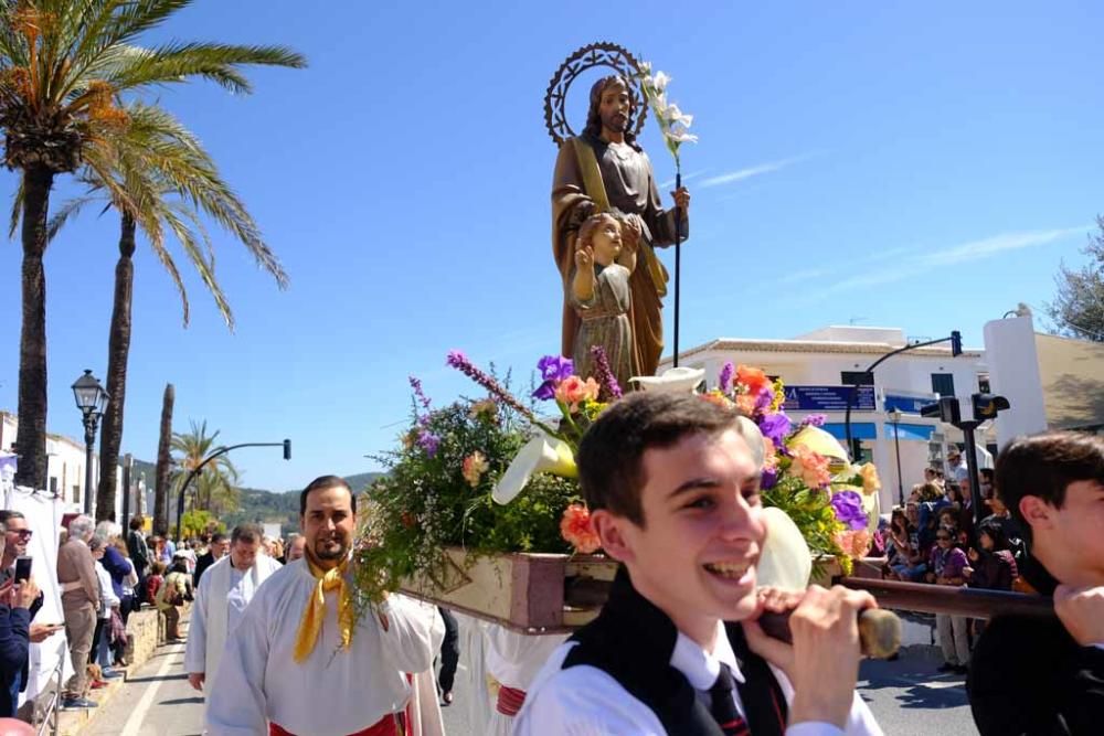 Buen día y mucha gente en Sant Josep