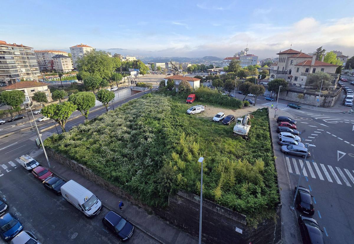 Vigo. Vista de las calles Honduras y Pizarro, y la Plaza de España