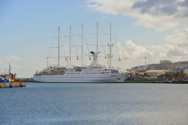 Escala del crucero-velero Club Med 2 en Las Palmas de Gran Canaria