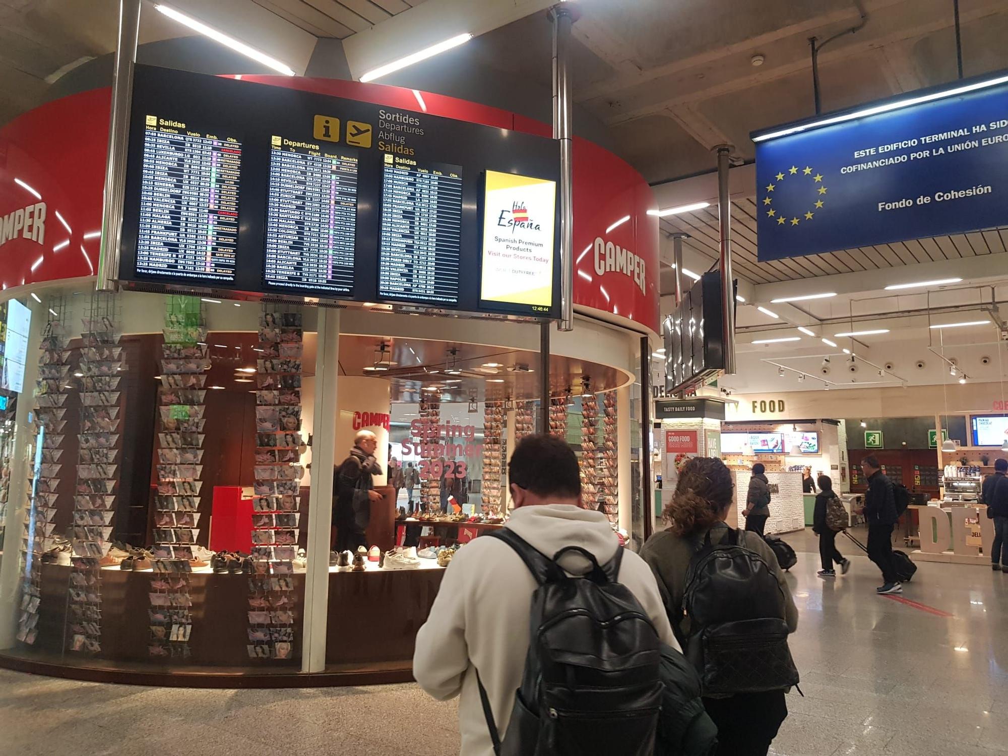 Retrasos en el aeropuerto de Palma por la niebla