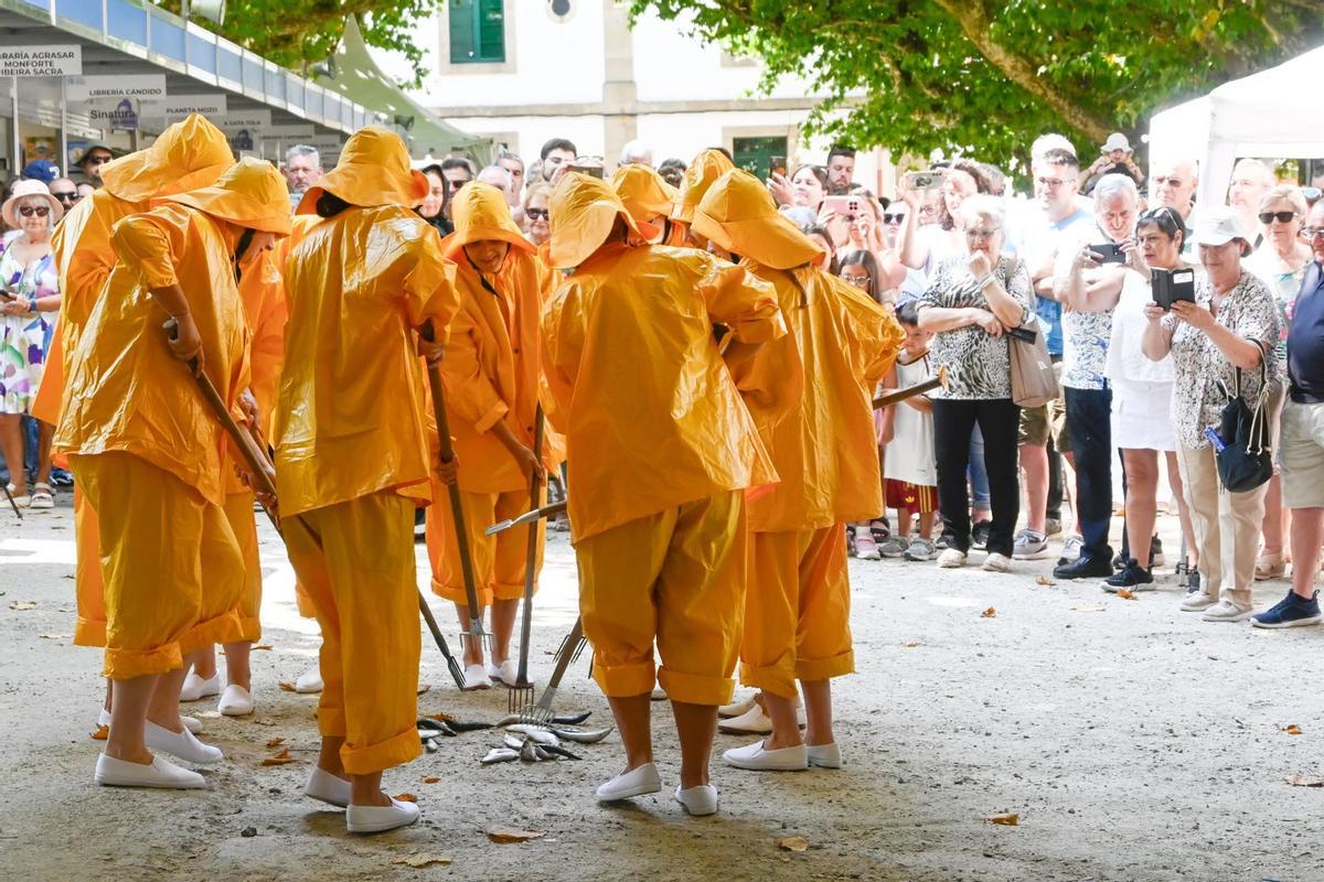 Baile das Francadas na Festa da Xouba de Rianxo.