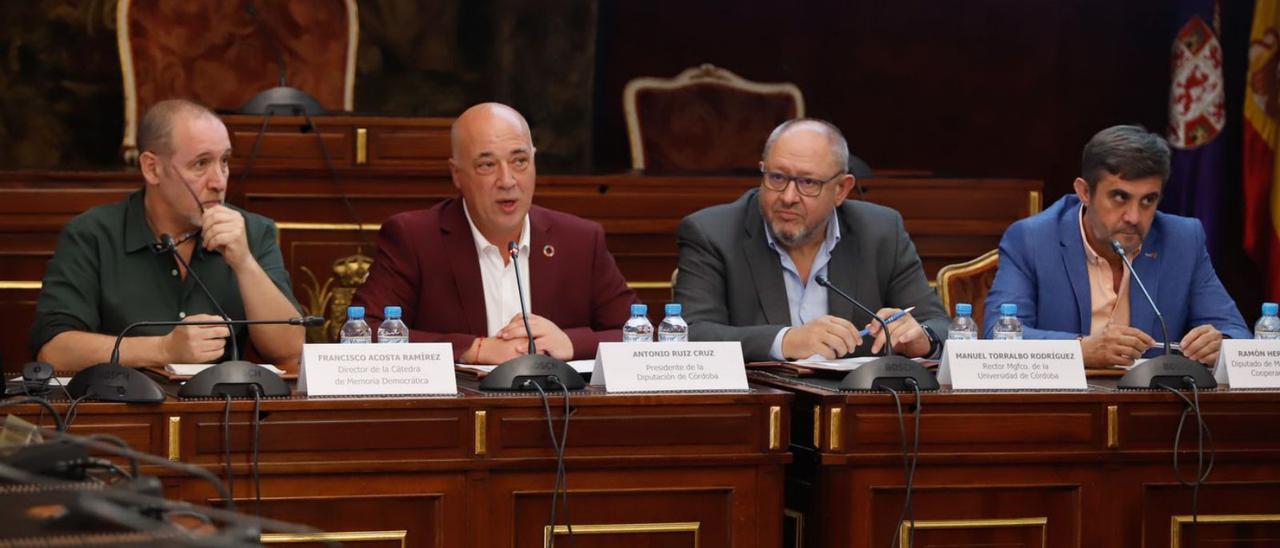 Francisco Acosta, Antonio Ruiz, Manuel Torralbo y Ramón Hernández en la Diputación.