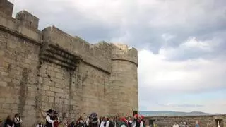 La Escuela de Folklore sanabresa despide el curso en el Castillo de Puebla de Sanabria