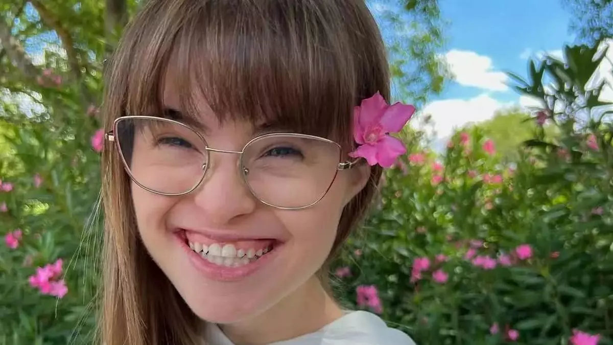 Fallece la influencer Paula Cisneros a los 16 años debido a una enfermedad