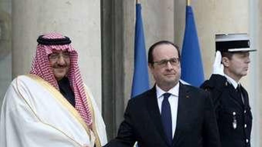 Ben Nayef y Hollande.