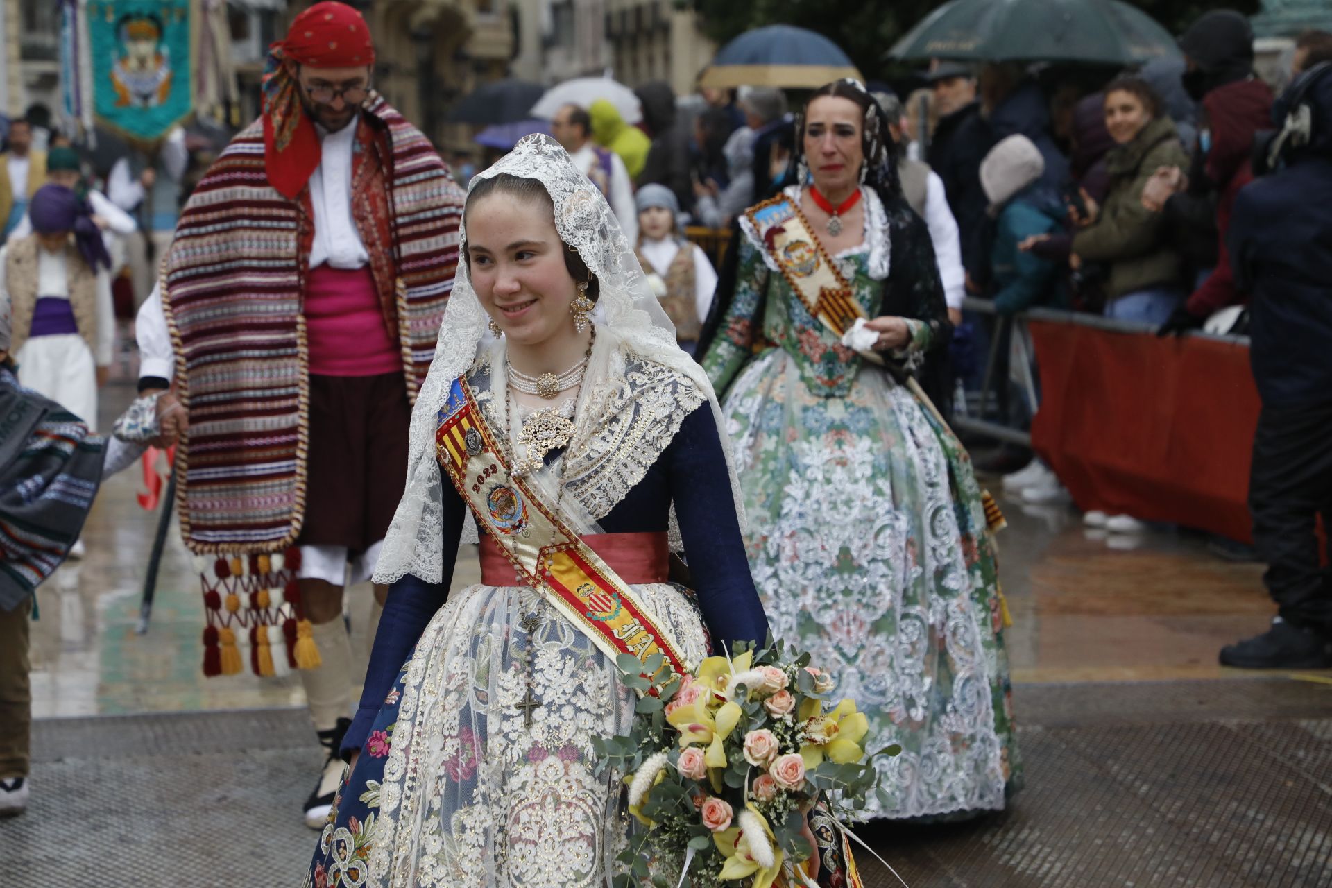 Búscate en el primer día de Ofrenda por la calle Quart (entre las 15.30 y las 17.00 horas)