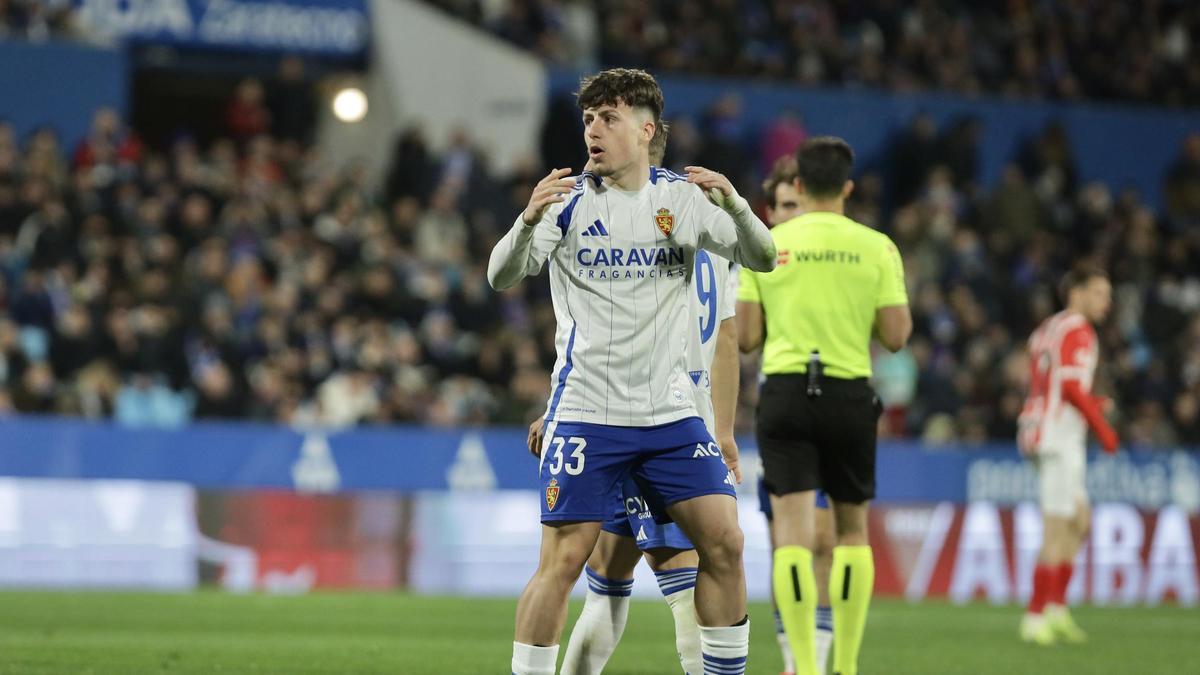Liso, durante el partido disputado en La Romareda ante el Sporting.